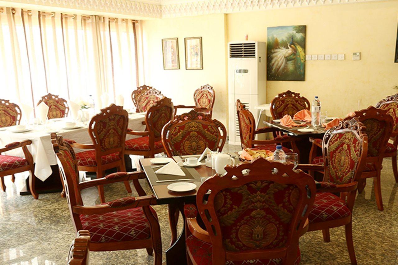 Arbella Boutique Hotel Шарджа Екстериор снимка