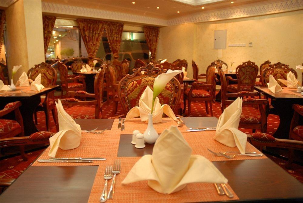 Arbella Boutique Hotel Шарджа Екстериор снимка