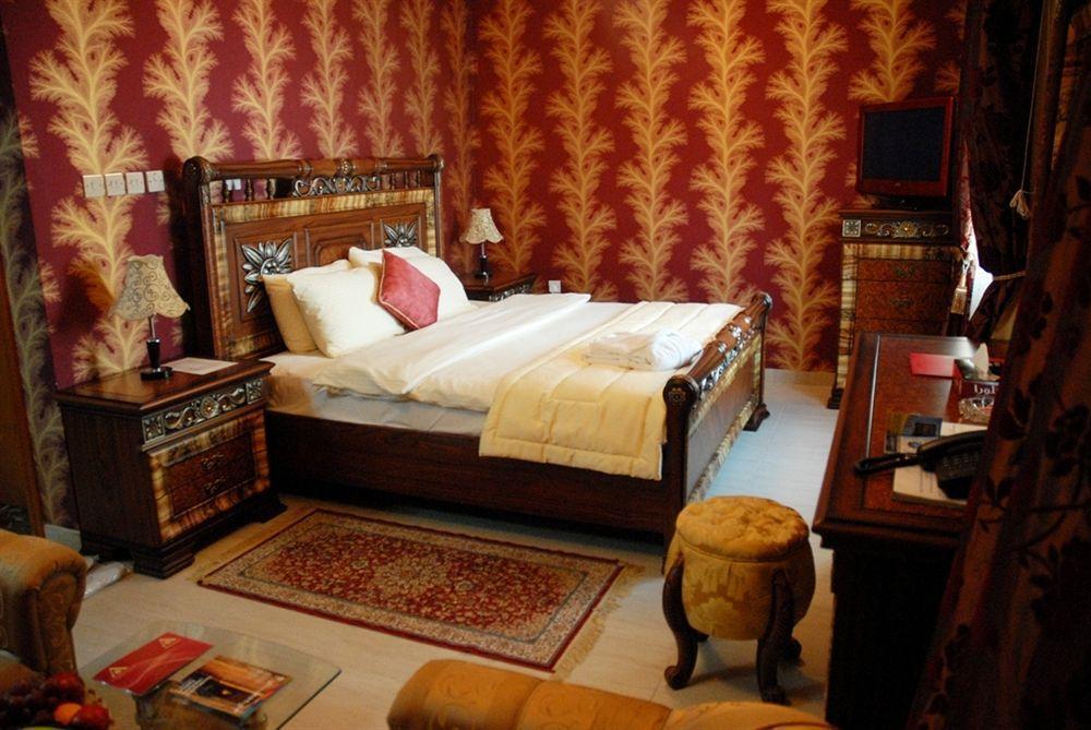 Arbella Boutique Hotel Шарджа Екстериор снимка