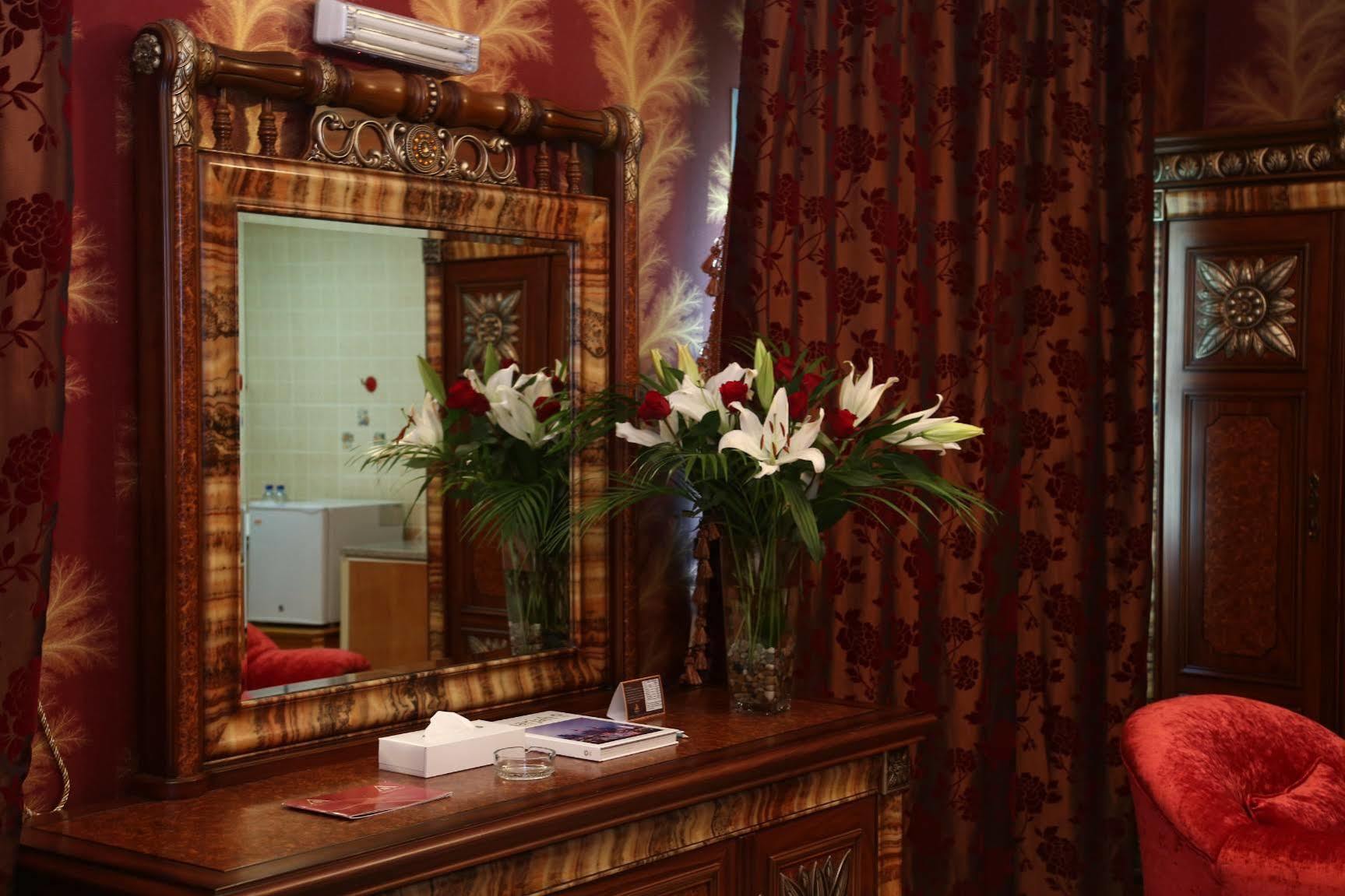 Arbella Boutique Hotel Шарджа Екстериор снимка
