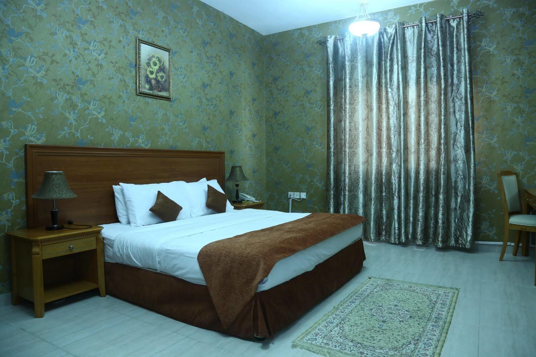 Arbella Boutique Hotel Шарджа Екстериор снимка