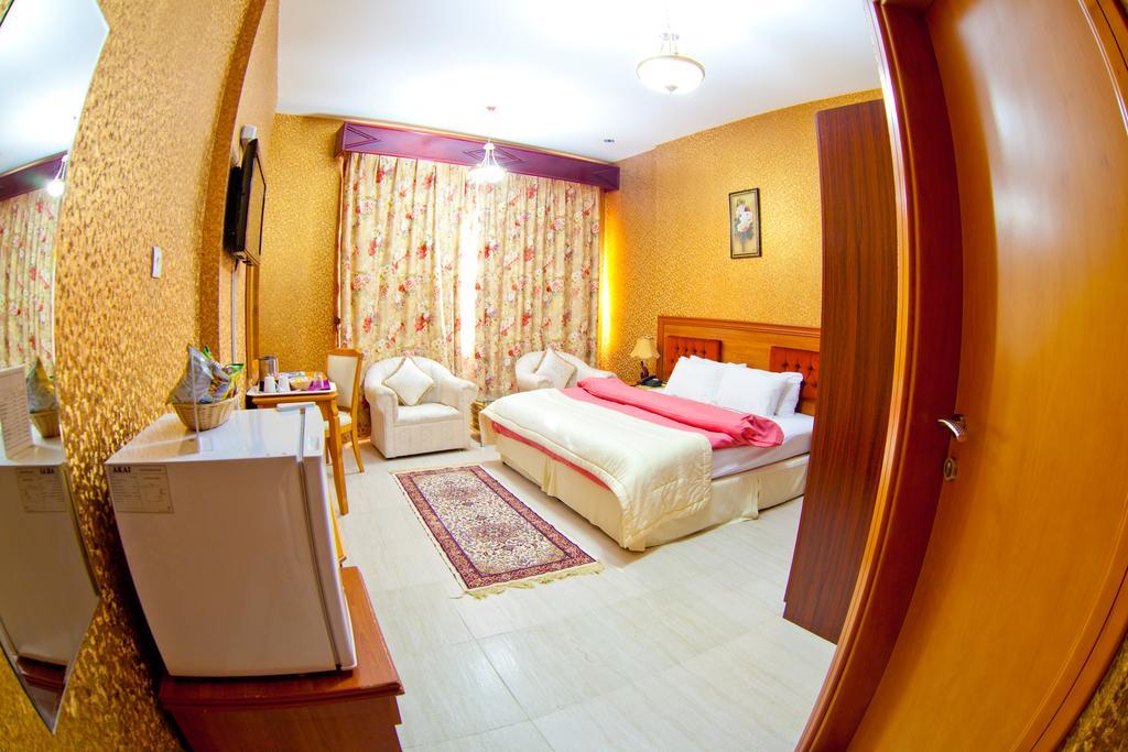 Arbella Boutique Hotel Шарджа Екстериор снимка